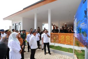 Trenggono Tinjau Progres Kampung Nelayan Merah Putih Lateng, Siap Jadi Pusat Hilirisasi Perikanan