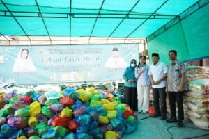 Gerakan Pangan Murah Sherly–Sarbin Ringankan Beban Warga Nusa Jaya di Bulan Ramadan