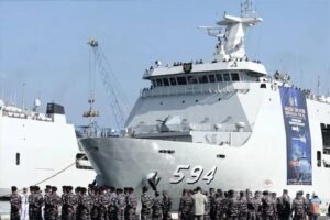 1.239 Pemudik Berangkat ke Bangka Belitung Naik KRI Semarang-594