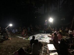 Suasana Haru dan Penuh Makna, Ibadah Kamis Putih GMIH Via Dolorosa Digelar di Lokasi Pengungsian