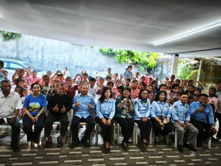 Ibadah paskah di gereja Kemah Injil Indonesia Cabang BTP berlangsung khidmat