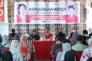 ARW Tinjau Dapil, Pastikan Program Sambungan Listrik Gratis Tepat Sasaran di Makassar