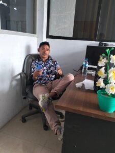 Yerobeam Saribu Klarifikasi Isu Dana Partisipasi Penyerahan SK PPPK Paruh Waktu di Halmahera Barat