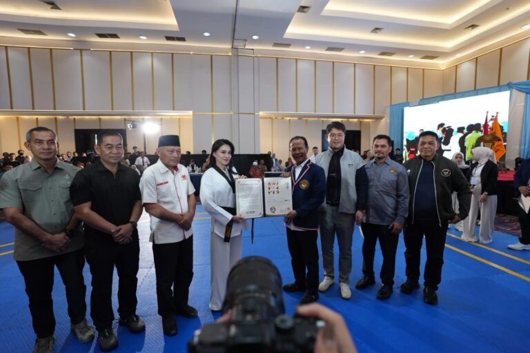 Ketum PBTI Lantik Pengprov Taekwondo Malut 2026-2030, Siap Cetak Atlet Menuju Pentas Dunia