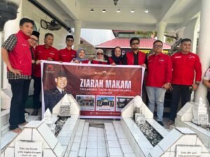 Peringati Bulan Bung Karno 2026, PDI Perjuangan Makassar Ziarah ke Makam Pahlawan dan Tokoh Bangsa