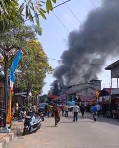 Kebakaran di Jalan Milono, Tanjung Redeb, Kabupaten Berau, Kalimantan Timur
