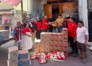 ARW Salurkan Bantuan untuk Korban Kebakaran di Jalan Kandea Makassar